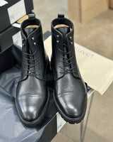 Boots W1